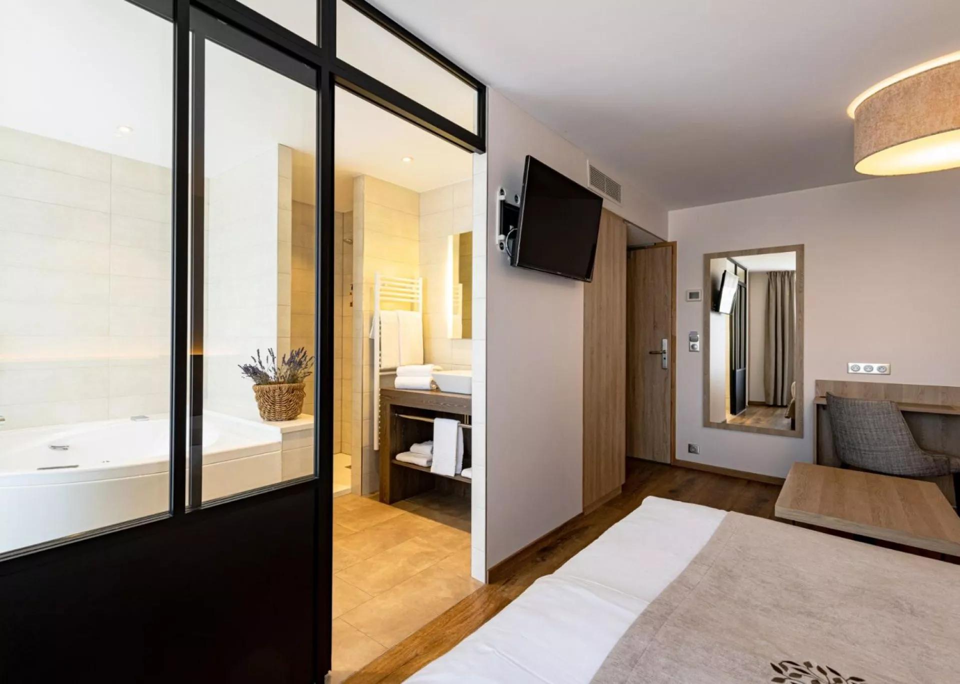 Hotel Logis Du De La Madine 3*